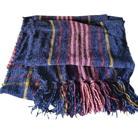 WOMEN'S Scarf. One Size NWOT - Picture 1 of 6